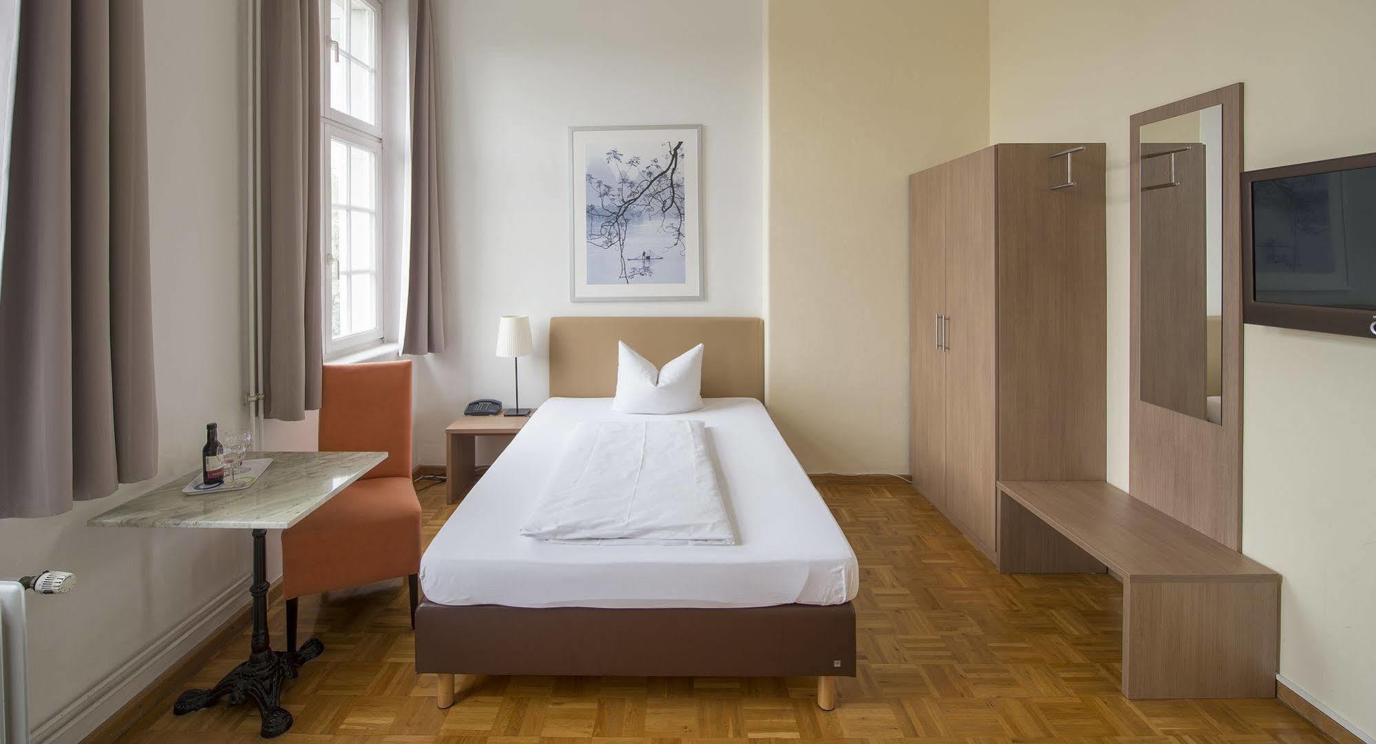 Apartment Hotel Konstanz Kültér fotó